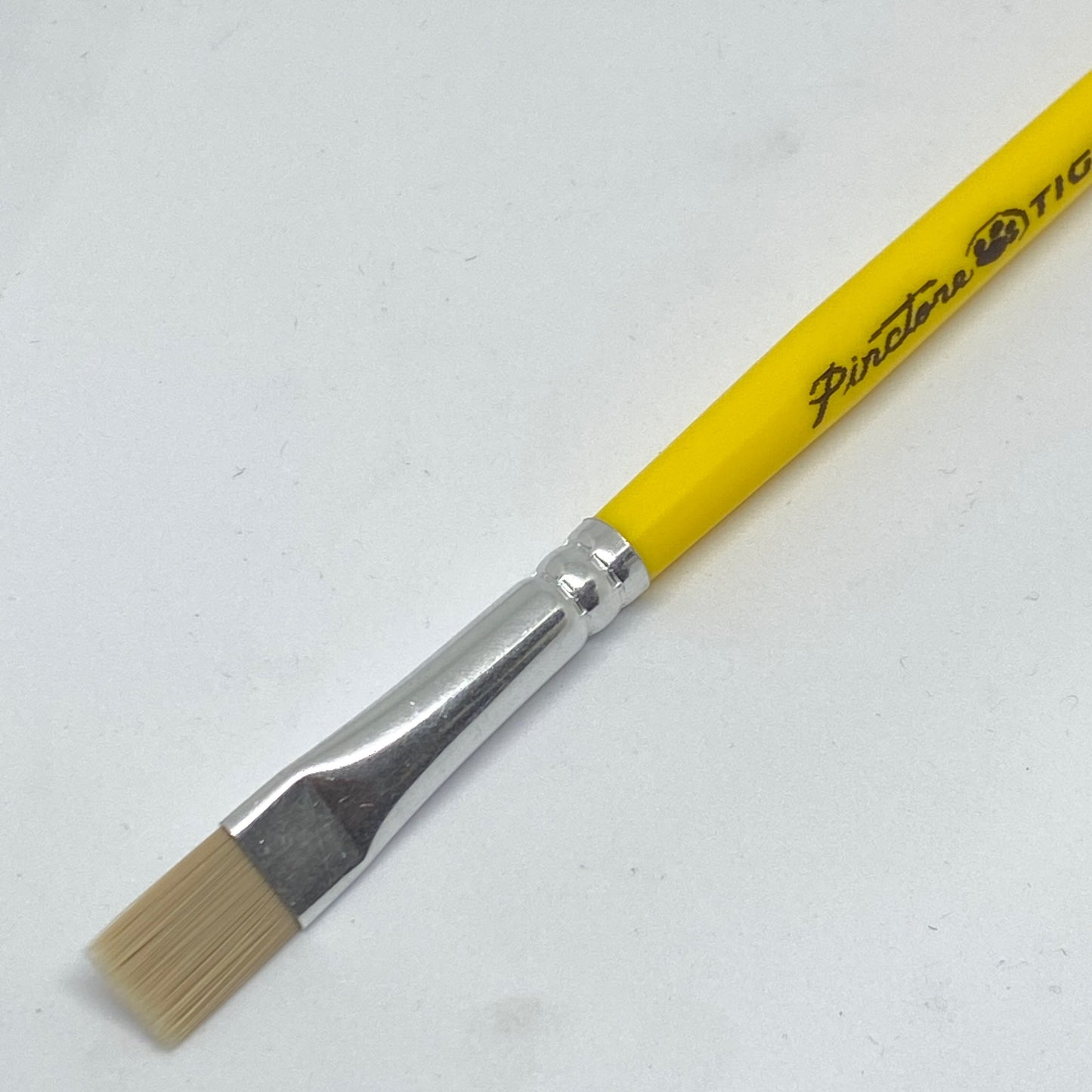 PINCEL PLANO AMARILLO TIGRE (PELO DURO) 815 N12