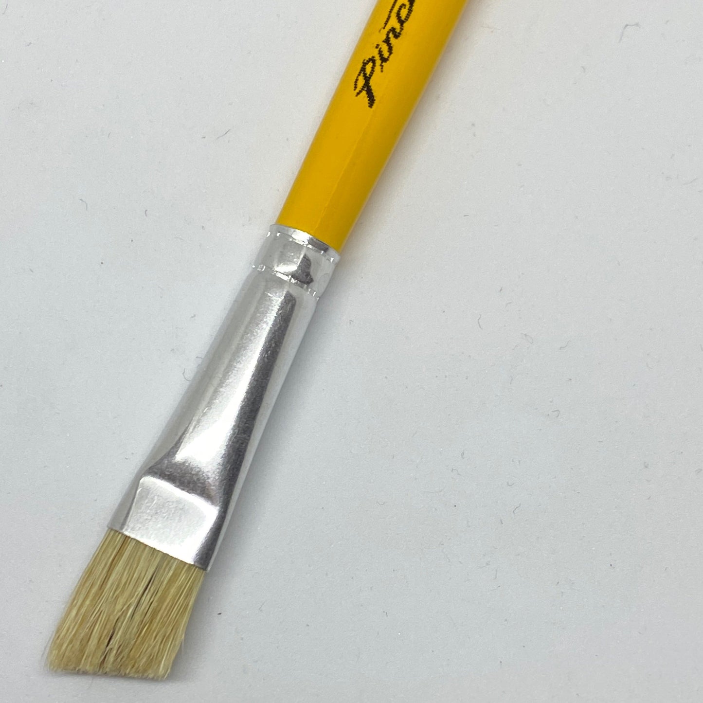 PINCEL ANGULAR AMARILLO TIGRE 150 16 (PELO DURO)