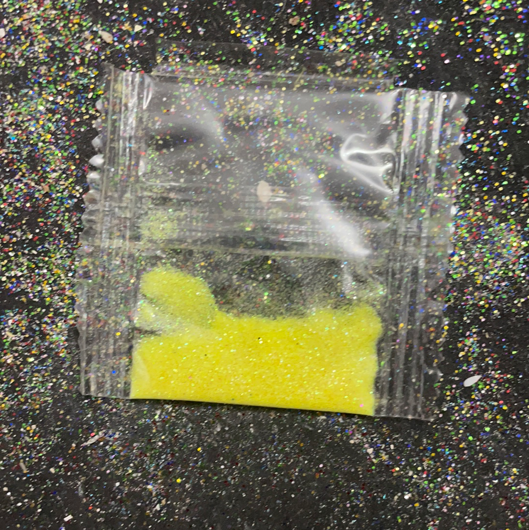 GLITTER O GIVRÉ AMARILLO FLÚOR BOLSITA 5 GRAMOS